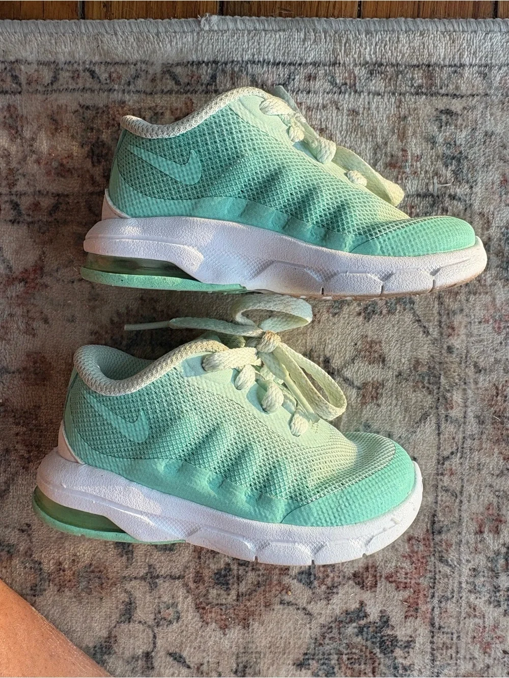 5C Toddler Nike Air Kids Mint Green Mesh Lace Up Sneakers